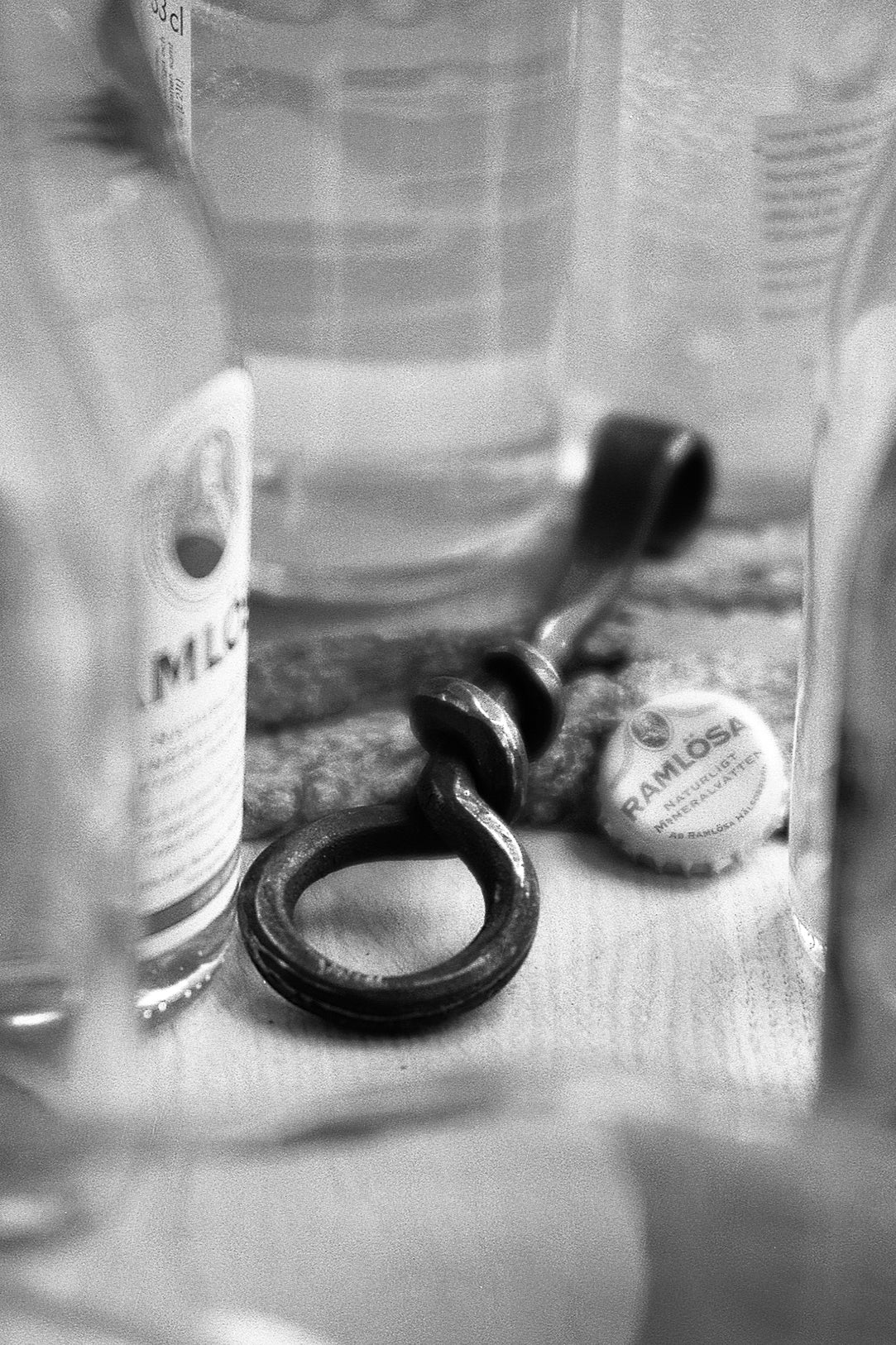 a pair of scissors and other items on a table 